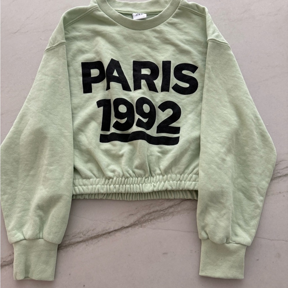 Zara Girls Mint Green Crew Neck Sweatshirt - Size 11/12 with Bold Black Print